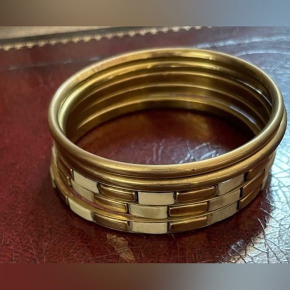 Bangle bracelets - Picture 4 of 9